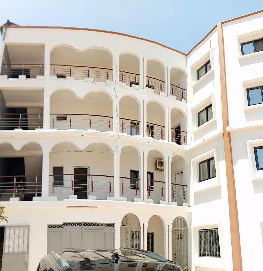 Mgm Apartments Gambia Kololi Exterior photo